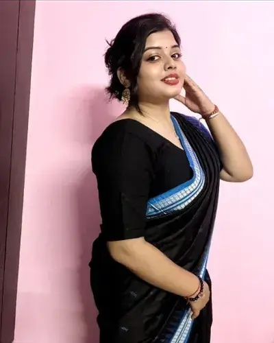 Call Girl in Hingna